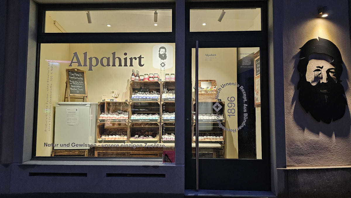 Sonntagsverkauf im Alpahirt-Shop